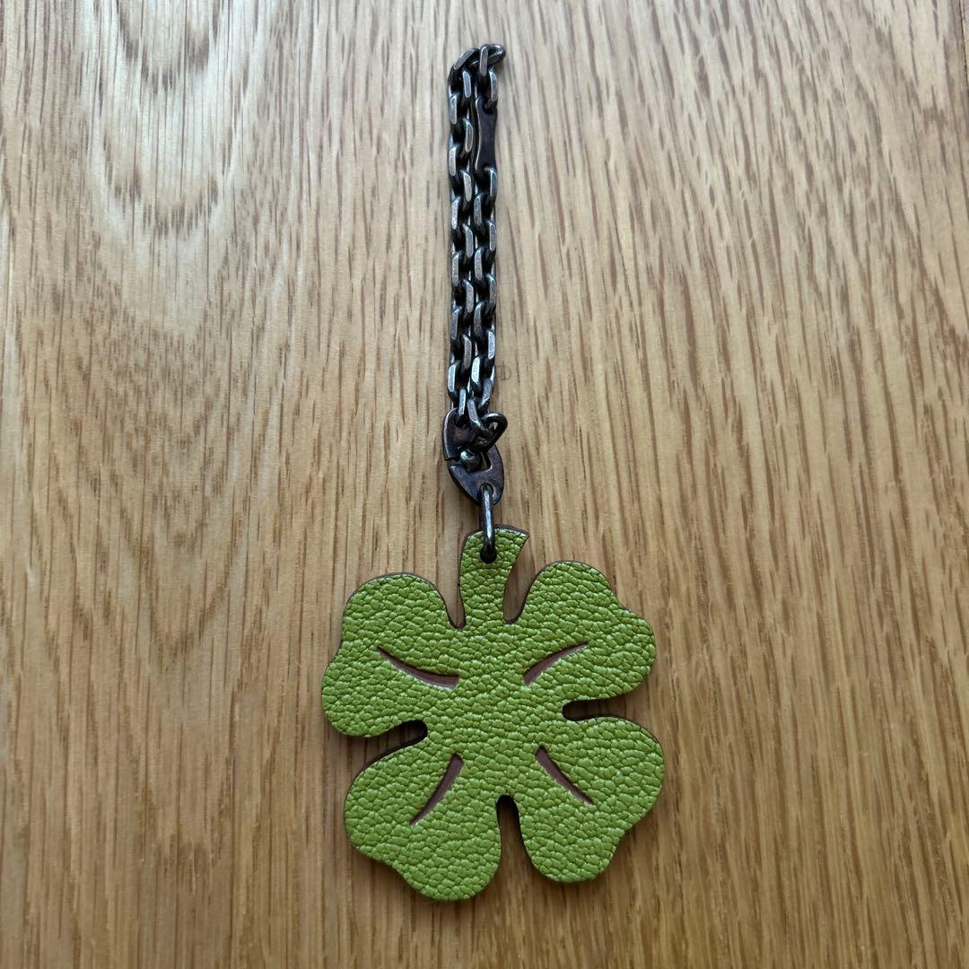 【週末限定価格】エルメス HERMES ラッキー4 クローバー チャーム