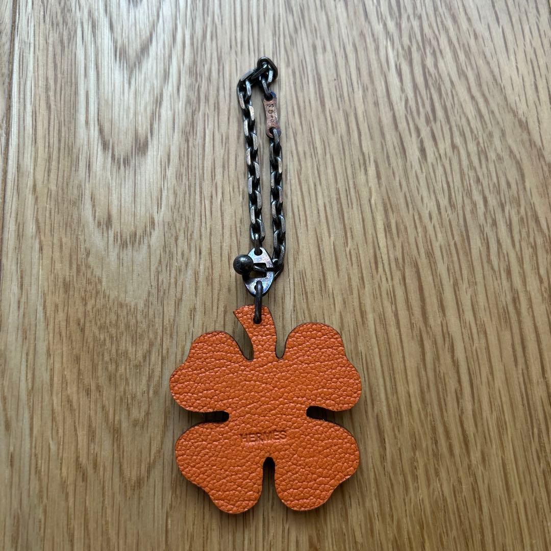 【週末限定価格】エルメス HERMES ラッキー4 クローバー チャーム