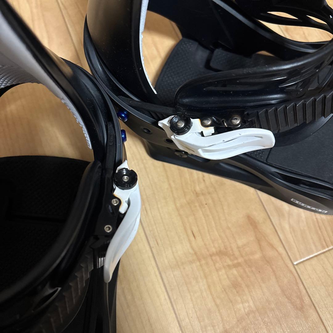 Burtonバートン フリースタイル Re:Flex バインディング
