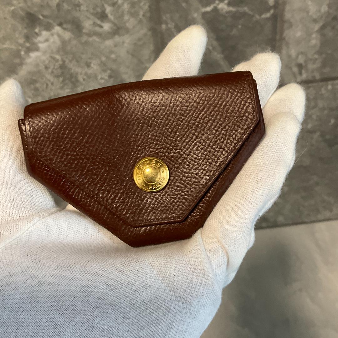 HERMES エルメス　ケース　ルヴァンキャトル　小銭入れ　財布　茶色