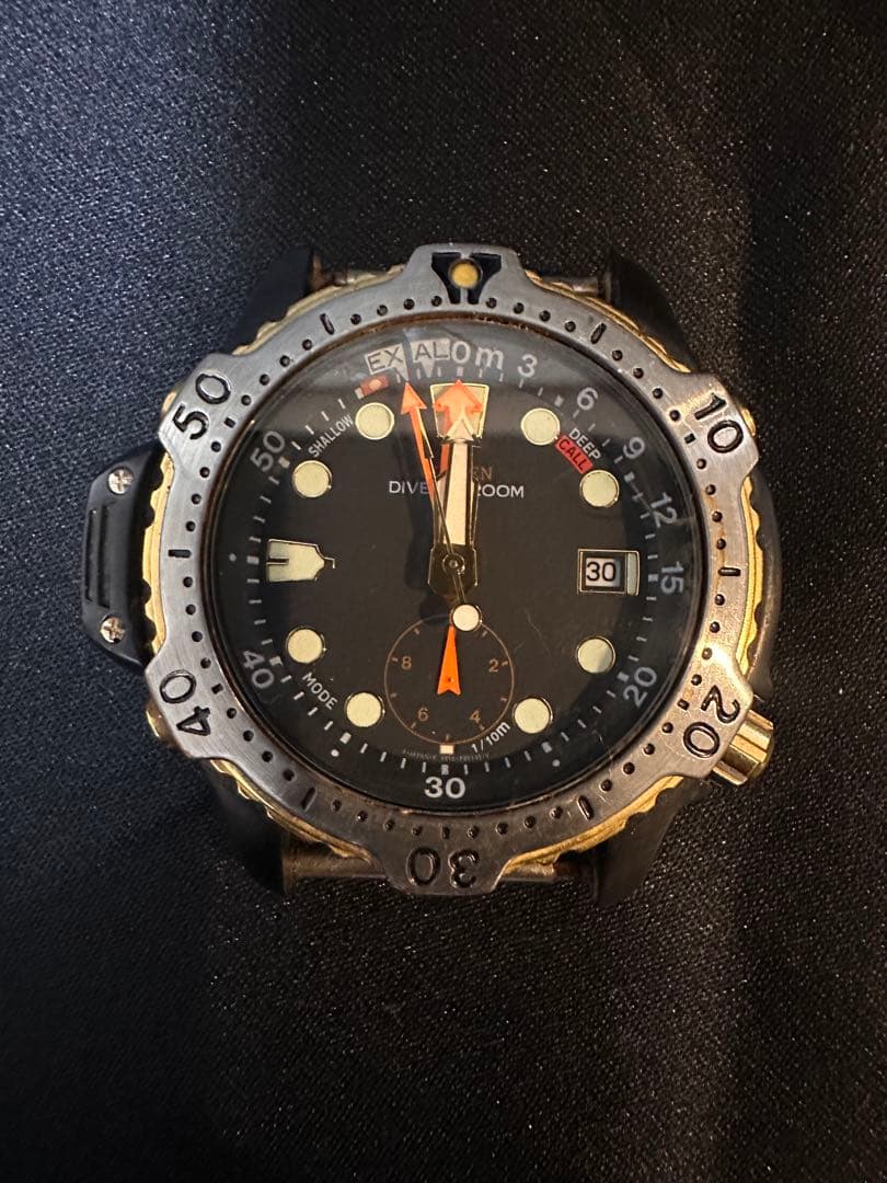 CITIZEN シチズン ダイバーズ　電池切れ