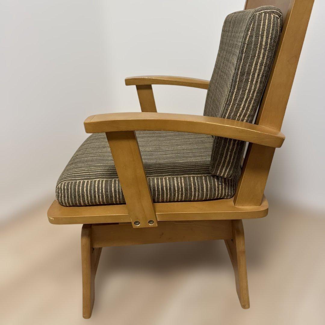 【回転】ストライプ柄の木製ダイニングチェア