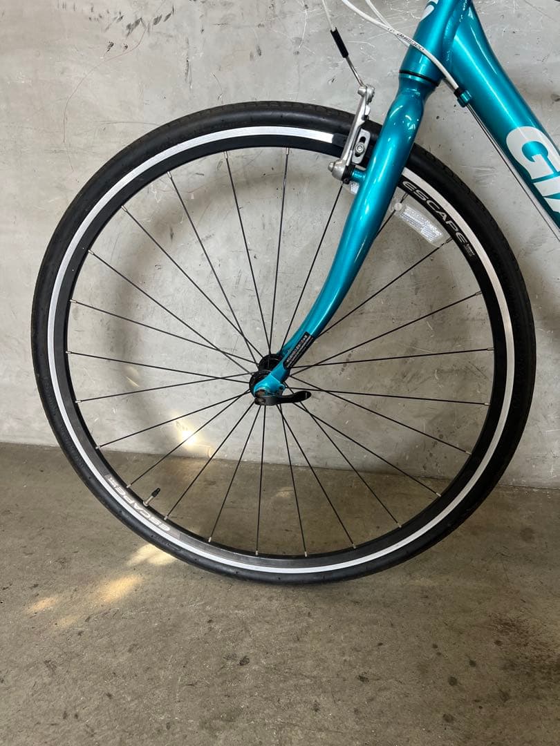 クロスバイク GIANT ESCAPE R3 ジャイアント 700c