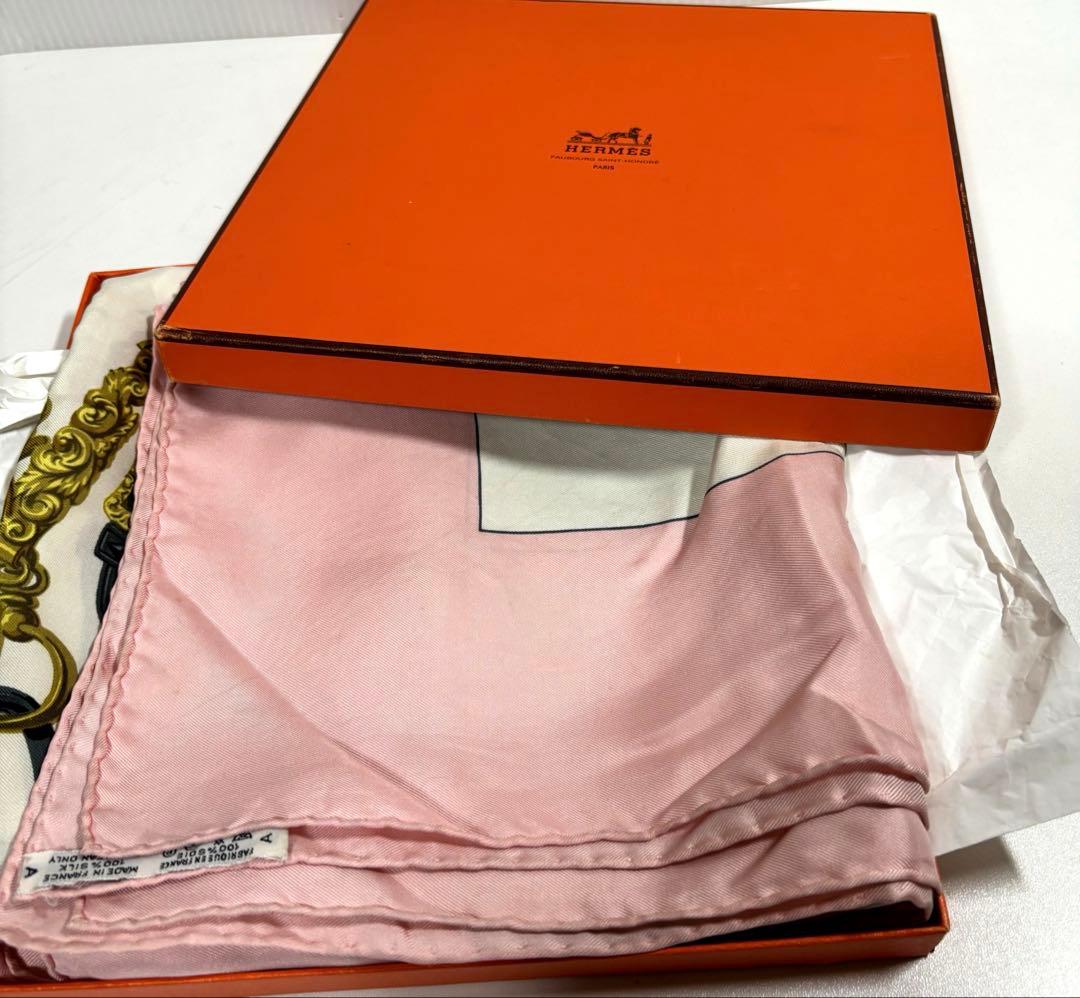 エルメス HERMES カレ 90 スカーフ 式典用馬勒 ピンク 箱付き