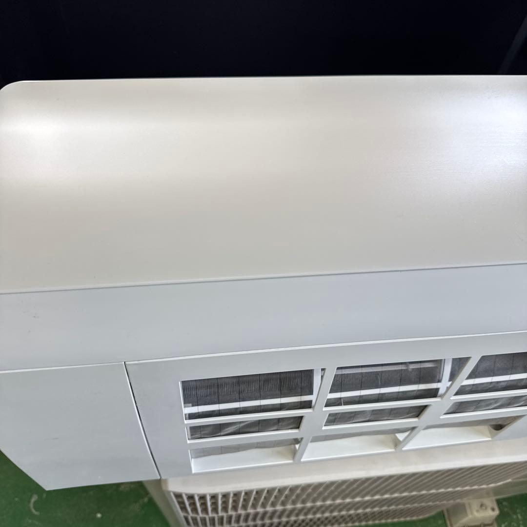 ア*ヂ様 インバーター冷暖房エアコン「ノクリア」シリーズ AS-Z56C2W リ