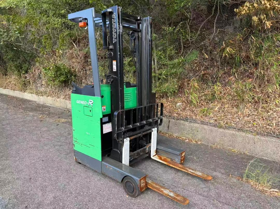 トヨタフォークリフト1.0トン7FBR10揚高3500MM使用時間4646H