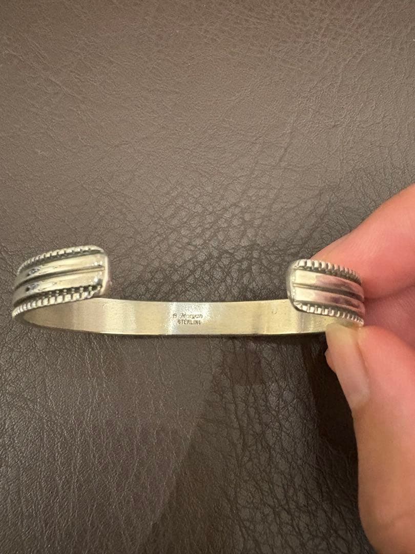 NAVAJO Bruce Morgan チゼルワークバングル STERLING