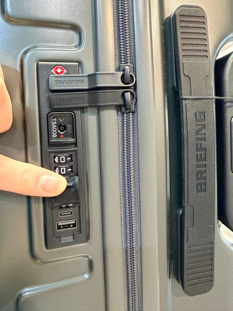 【新品未使用】ブリーフィング スーツケース H-37 SD キャリー バッグ