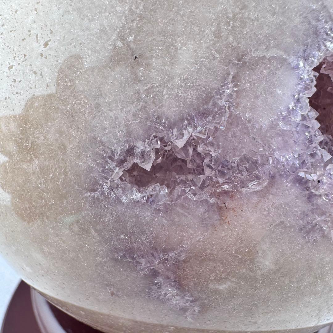 M-48天然ピンクアメジスト特大スフィア ドゥルージー晶洞 丸玉 3.16kg