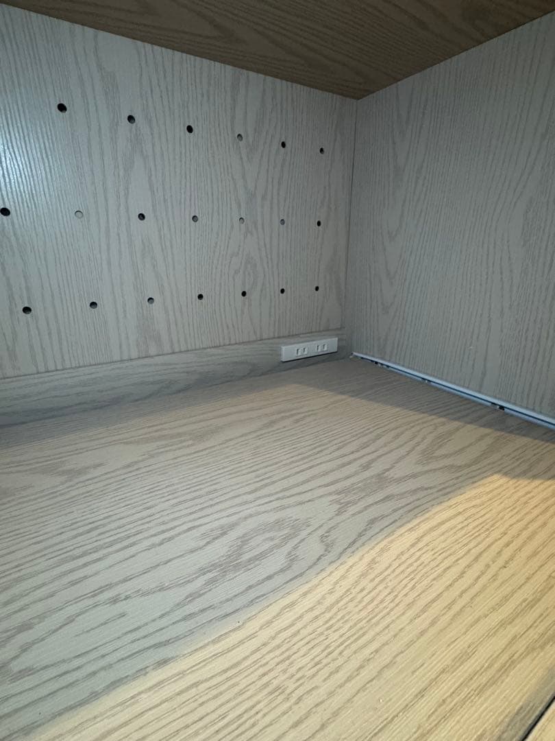 2/20で処分✨️ ほぼ新品 LOWYA ホワイトウォッシュ食器棚 レンジ台