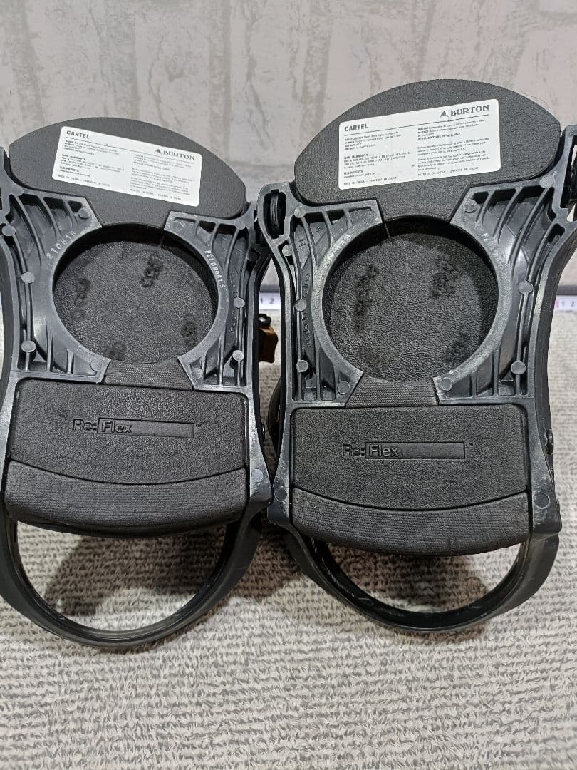 22モデル■BURTON CARTEL RE:FLEX Mサイズ