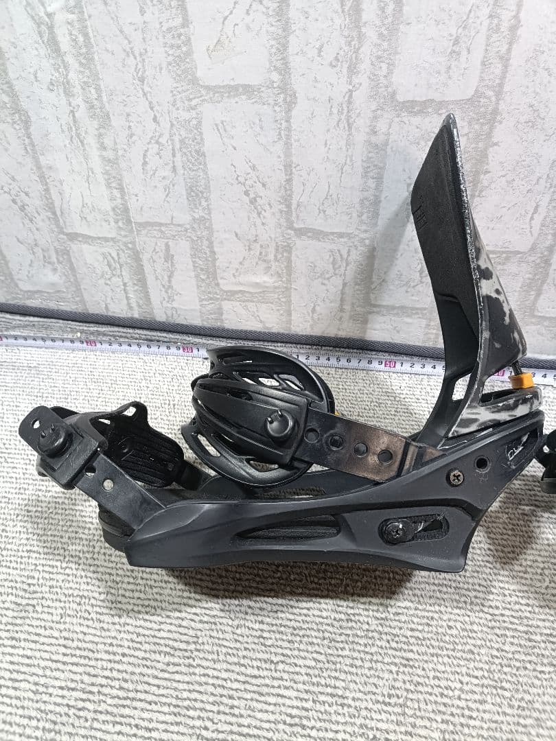 22モデル■BURTON CARTEL RE:FLEX Mサイズ