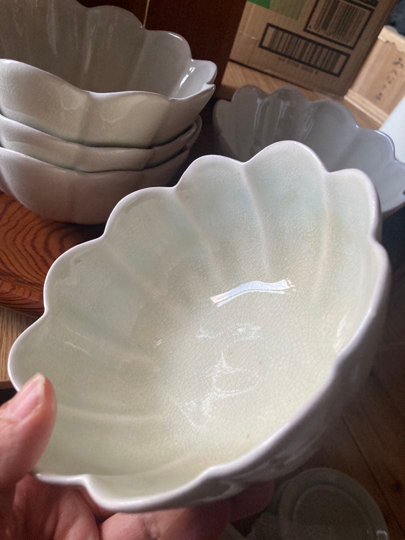 アンティーク　輪花鉢5客組セット　菊型　青磁　お茶道具？向付け鉢？煮物鉢？