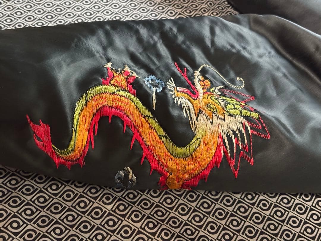 スーベニアジャケット黒ドラゴン刺繍FAR EAST TOUR JAPAN 80s