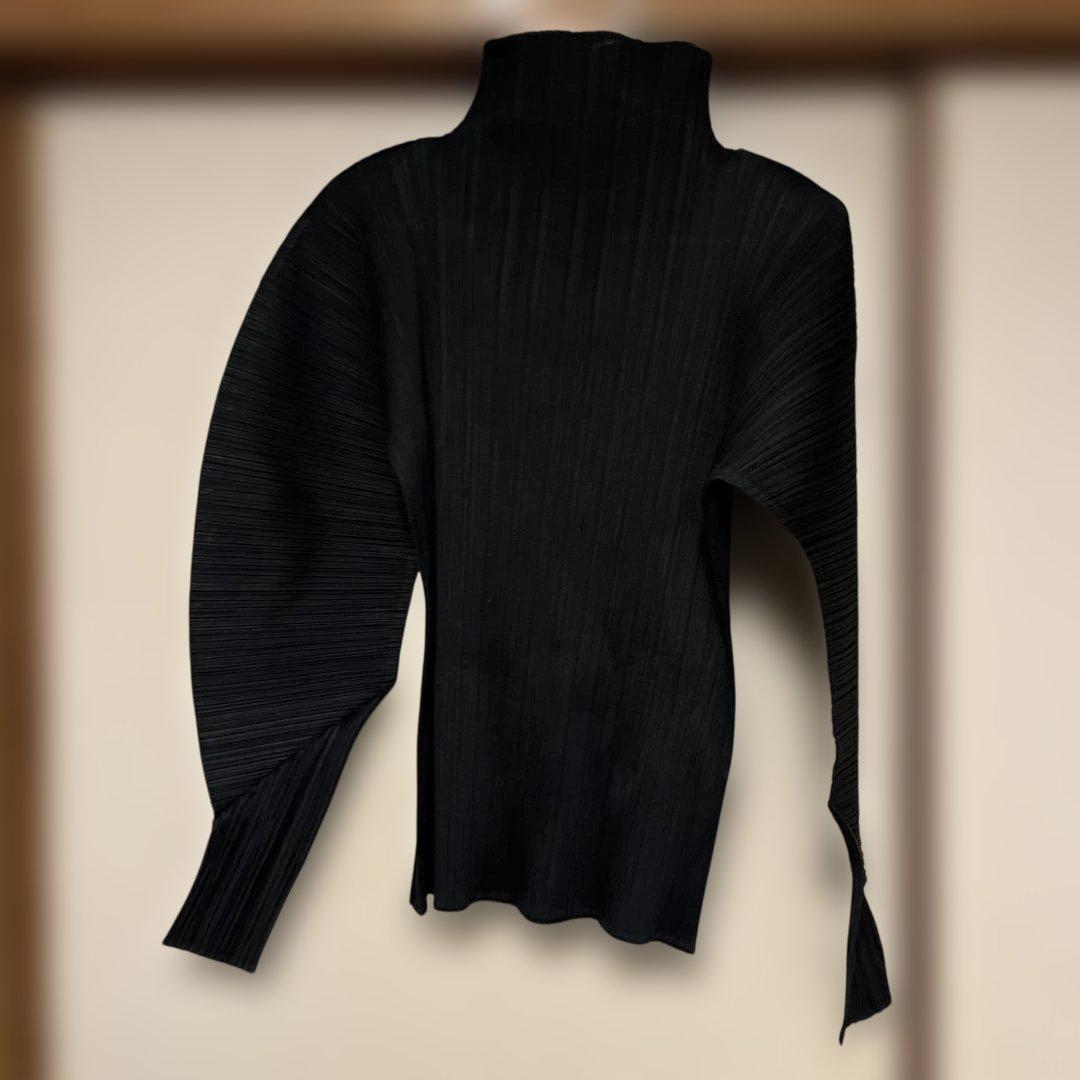 プリーツプリーツ長袖