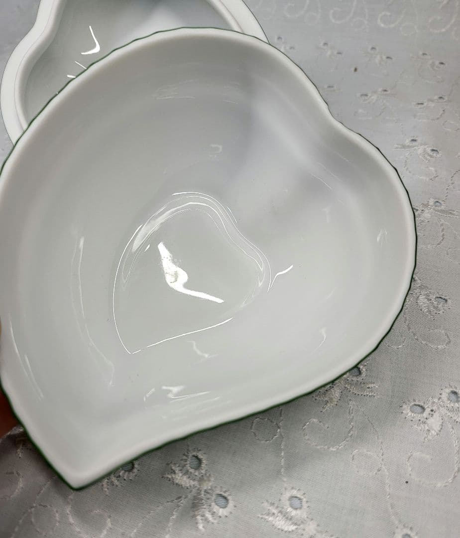 ヘレンド ウィーンの薔薇 ボンボニエール 小物入れ ピンクバラ ハート②