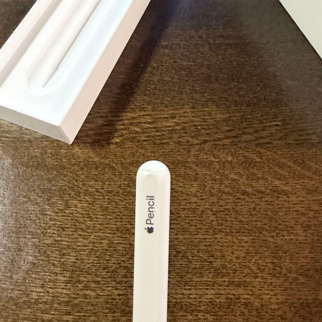 ［値下げ後)iPad Pro 11インチ　第一世代　純正キーボード➕ペンセット