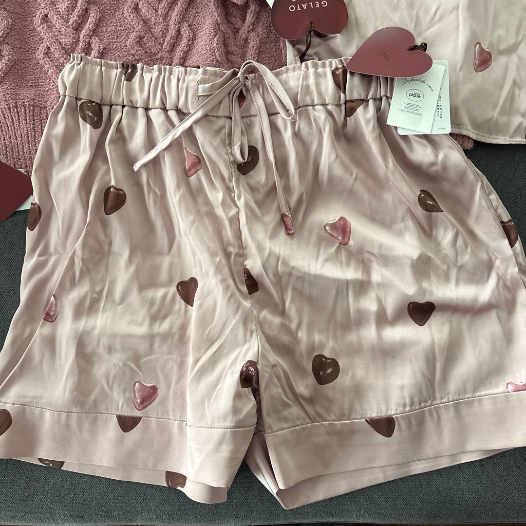 新品未使用　ジェラートピケ　ハート柄ショートパンツとカーディガンセット
