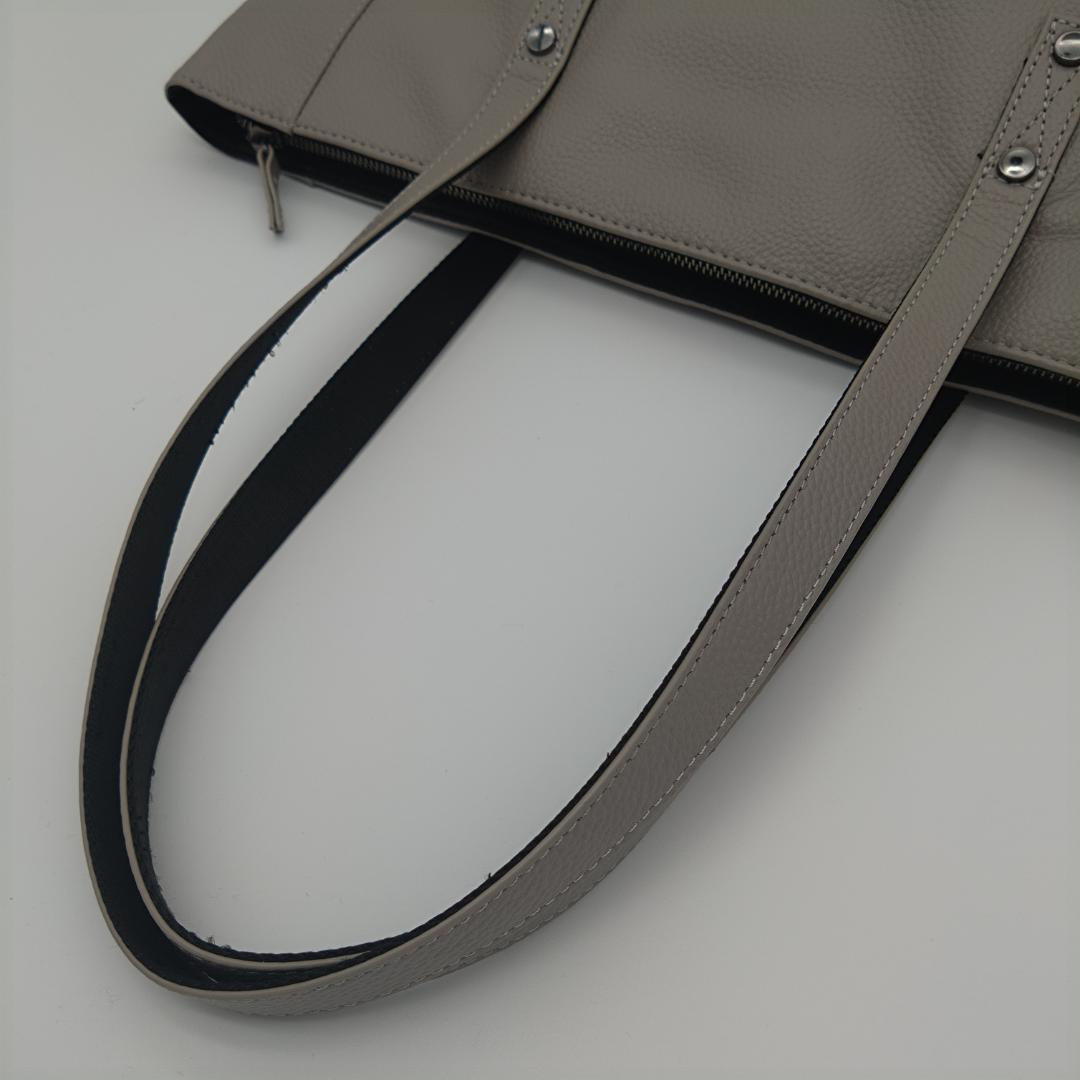 美品 トルネードマート オールレザー トートバッグ グレー