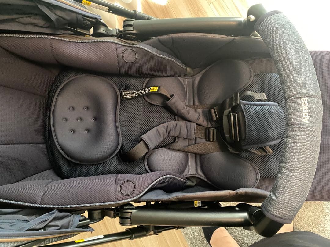 ラクーナクッションフリー　タイヤ新品