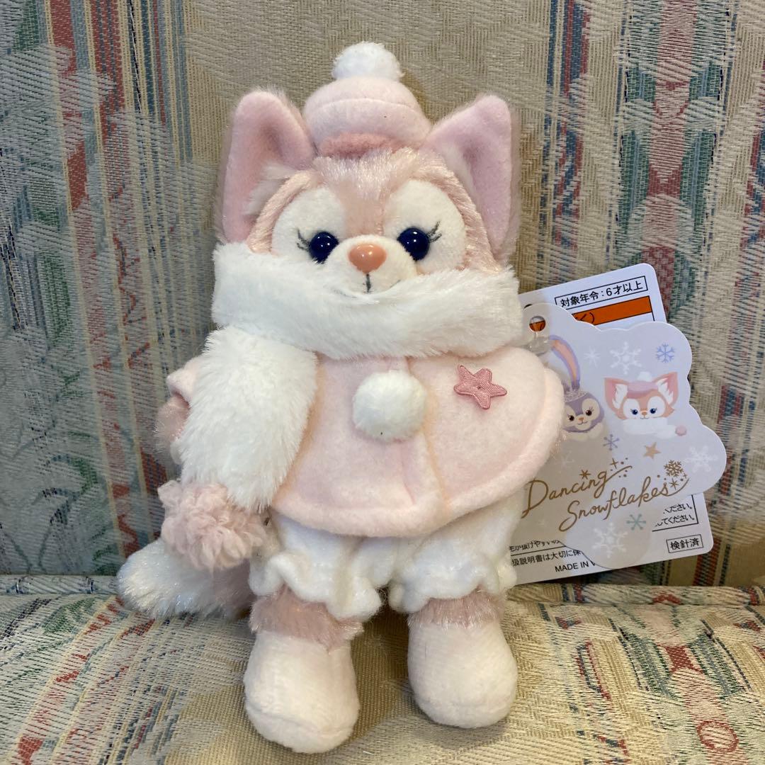 ディズニーダンシングスノーフレークス♡リーナベルぬいぐるみ♡バッジ【タグ付き】