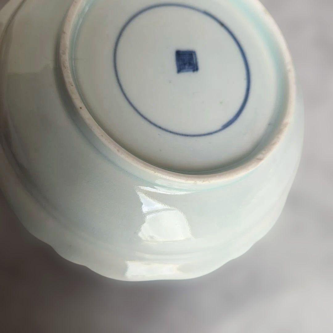 古伊万里　染付　陽刻　深皿　江戸時代　アラベスク　金直し　金継ぎ　骨董　和骨董