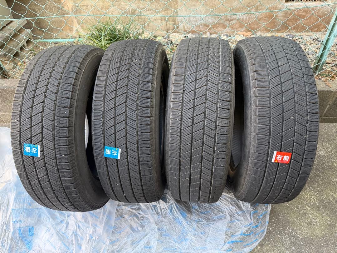 2023年製造ブリヂストンスタッドレス ブリザックVRX3 205/65R16