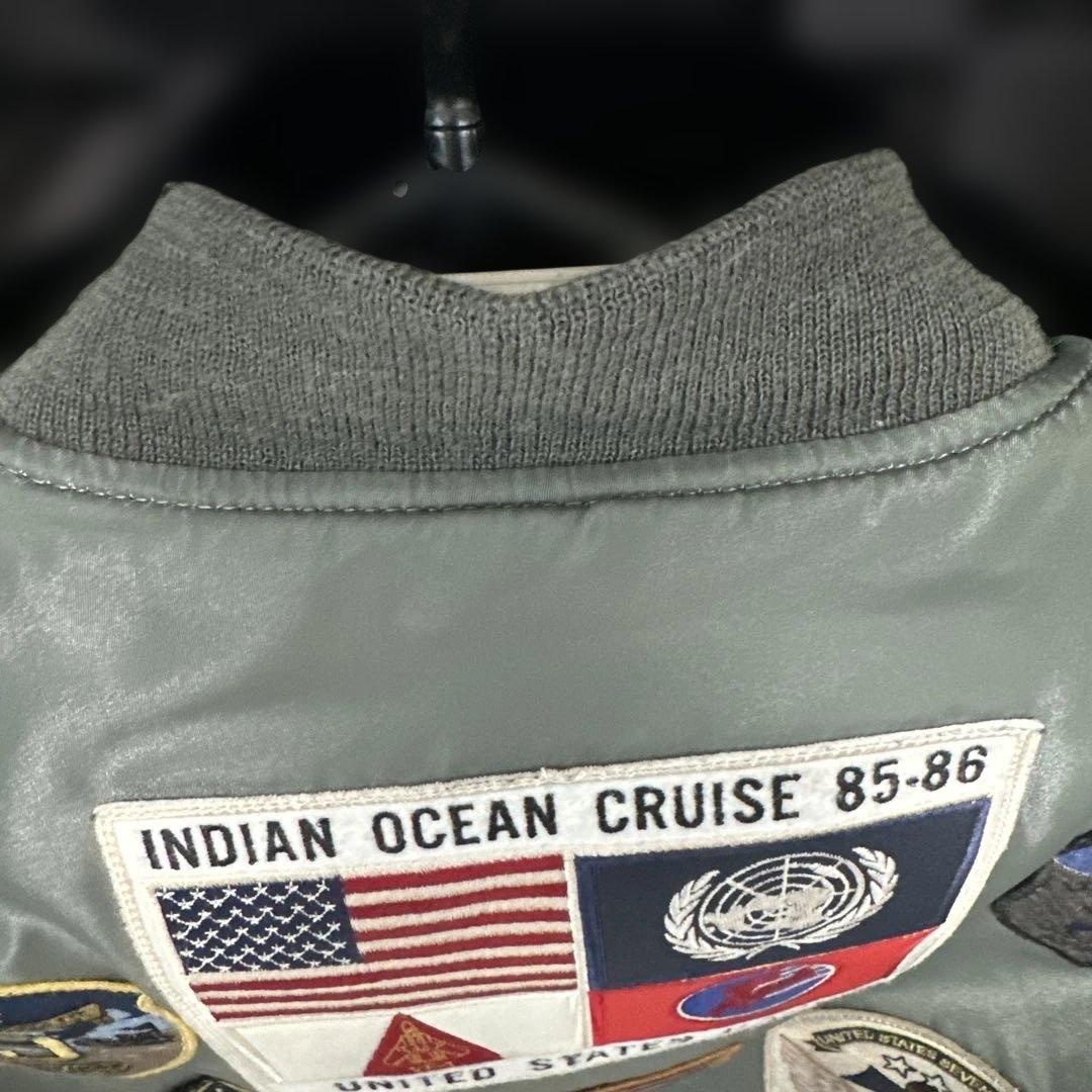 極上品！最終値下げ❗️AVIREX MA-1 フライトジャケット パッチ付き