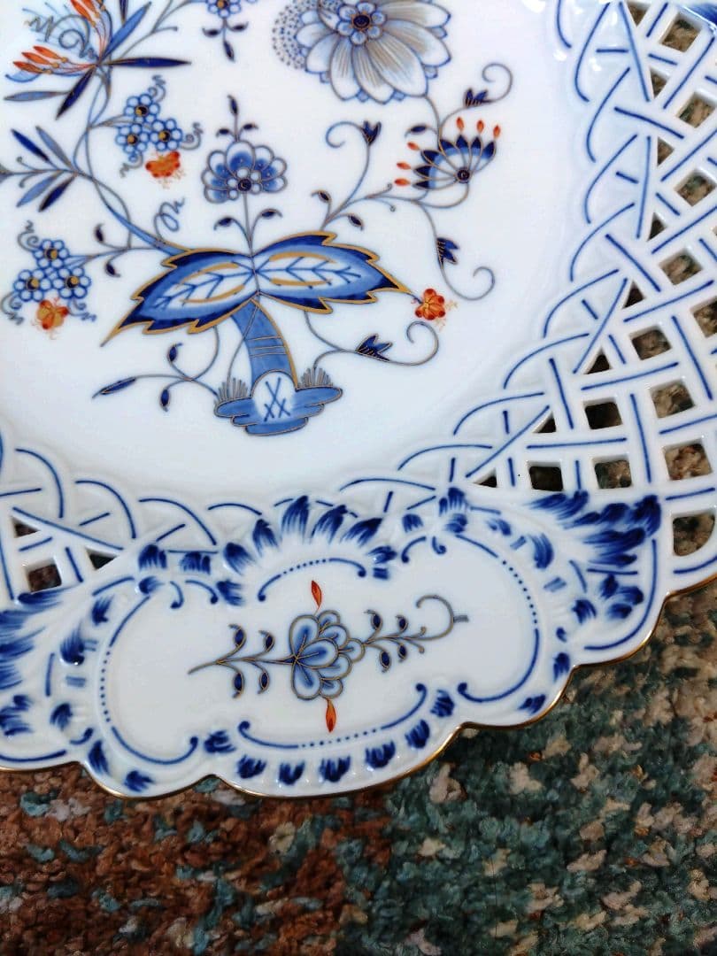 テ*ト様 【Meissen マイセン】ブルーオニオン ピアスプレート 飾り皿 朱