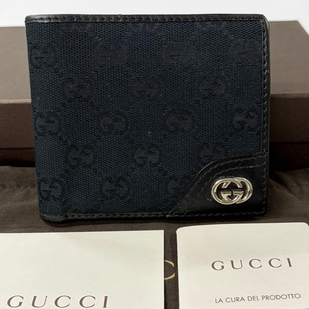 新品同様‼️ グッチ　GUCCI 財布　二つ折り　折り財布　GGキャンバス