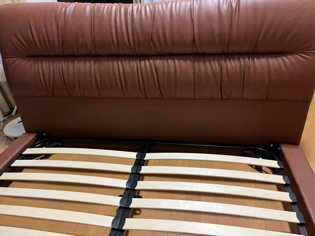 ★美品★クイーンサイズ ベッドフレーム 合成皮革　ニトリ　すのこ