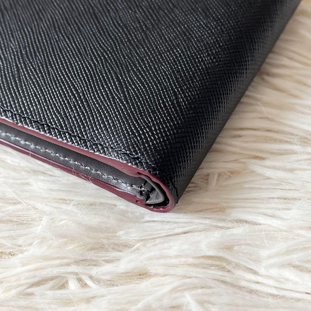 新品未使用✨PaulSmith ポールスミス　二つ折り財布　ブラック　レザー