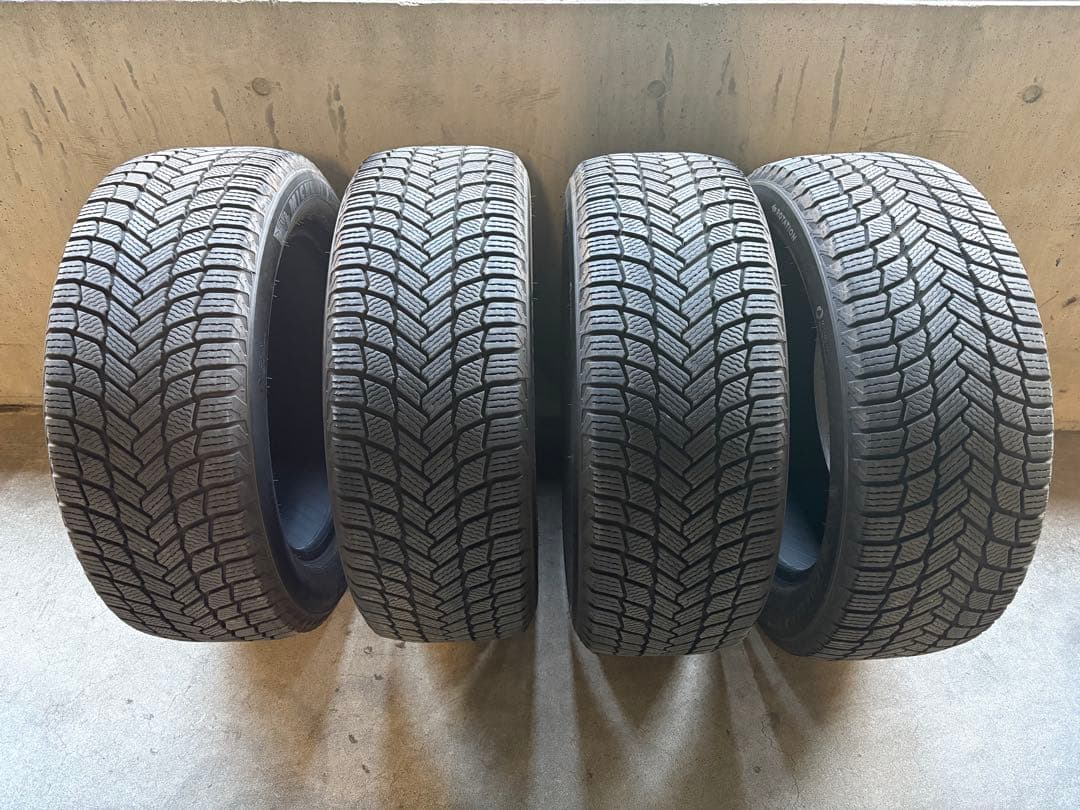 チョモランマ  2024年 ミシュランX-ICE  SUV