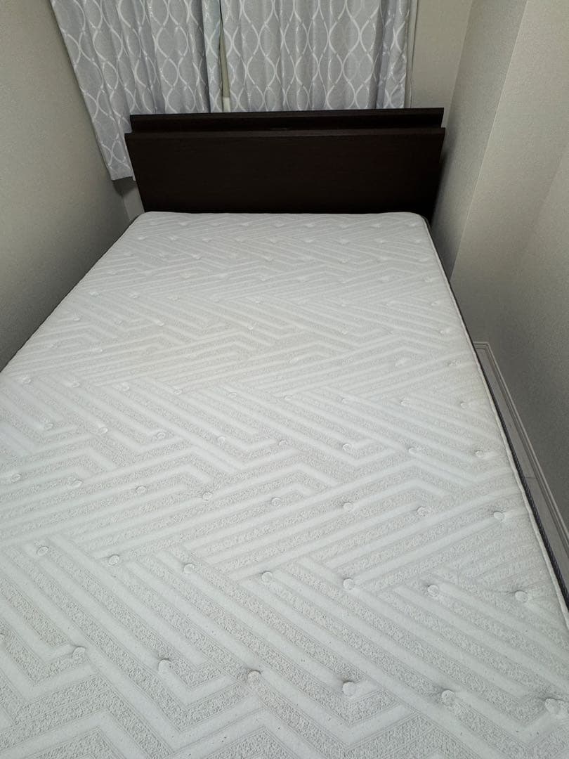 ニトリ　DマットNスリープ　ハード　フレーム付ダブルベッド