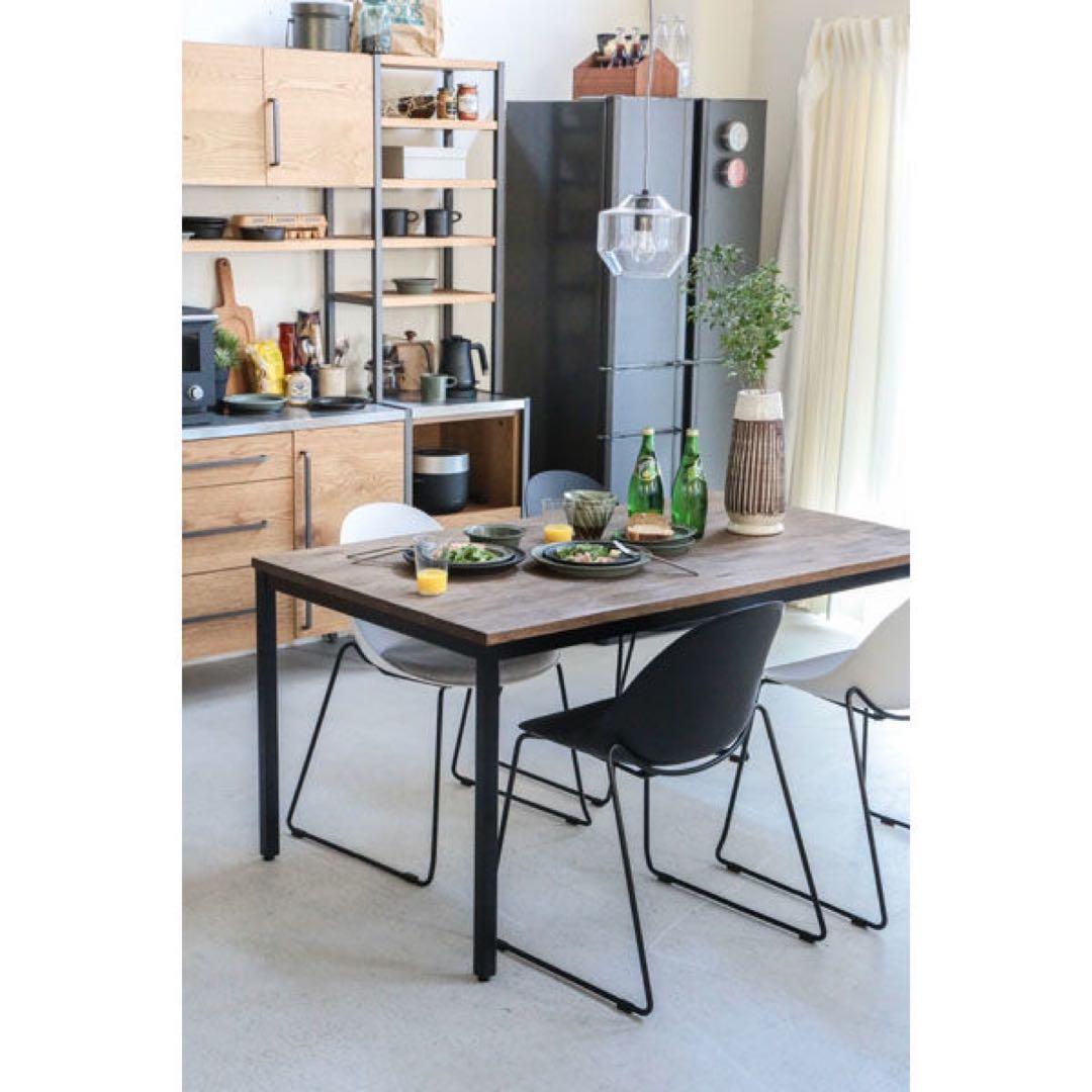 【目玉商品大値下げ中】（超美品）クッション付きダイニングチェア　2脚セット