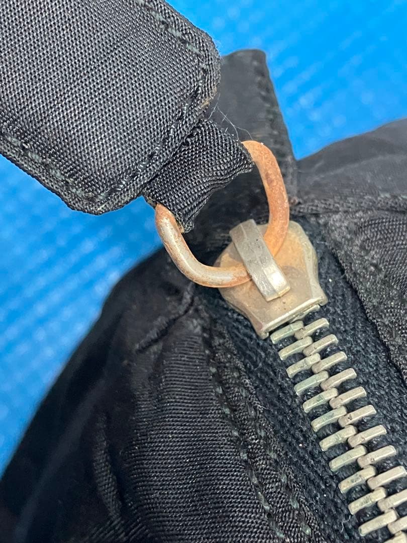 プラダ テスートナイロン 三角ロゴ ボストンバッグ 出張 旅行 トランク 黒