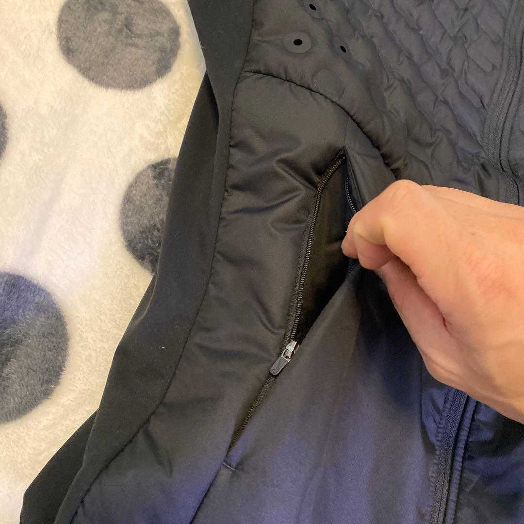【美品】Nike running Aeroloft ブラック Mサイズ　ダウン