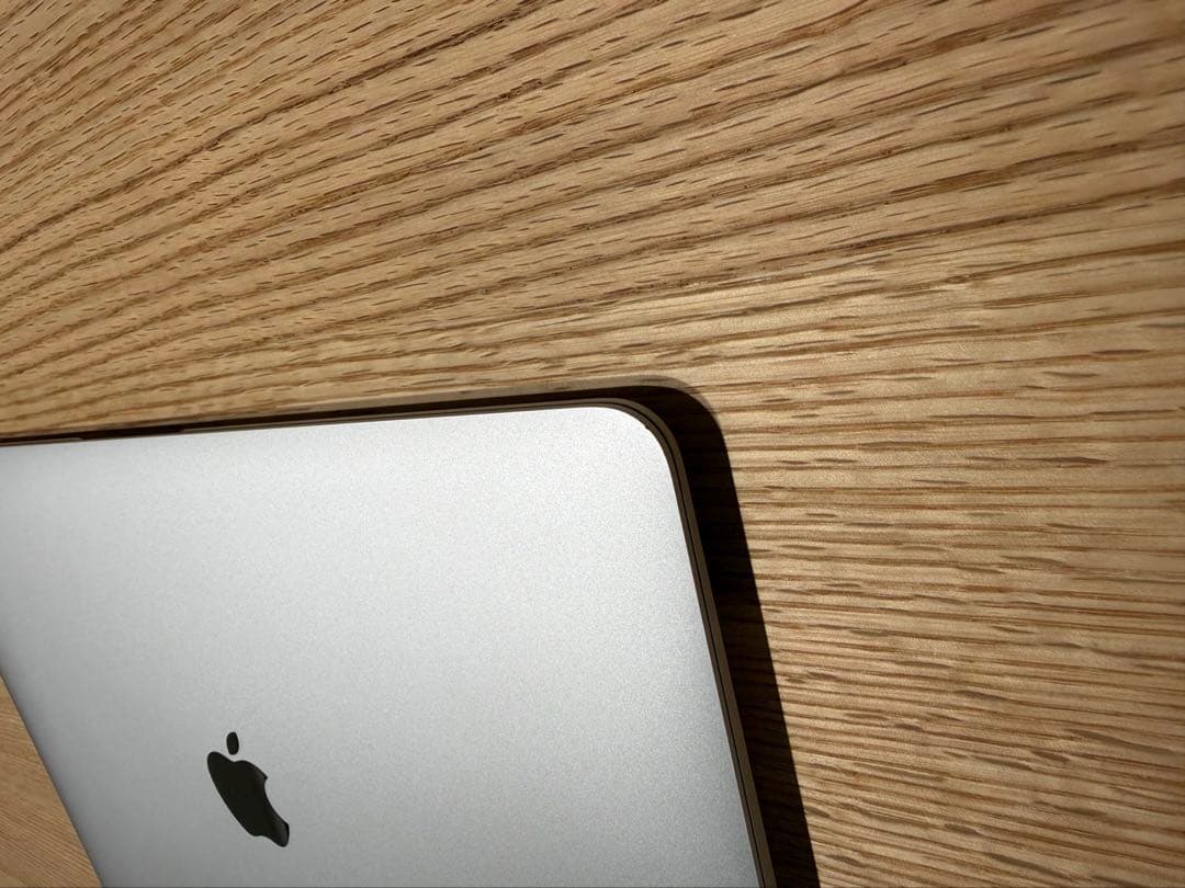 M1 Macbook air メモリ8GB SSD256GB US配列