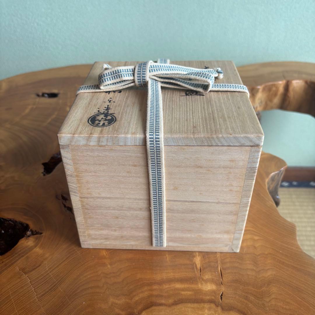 赤楽兜絵茶碗 和楽作 楽焼 赤楽茶碗 抹茶碗 茶道具 共箱