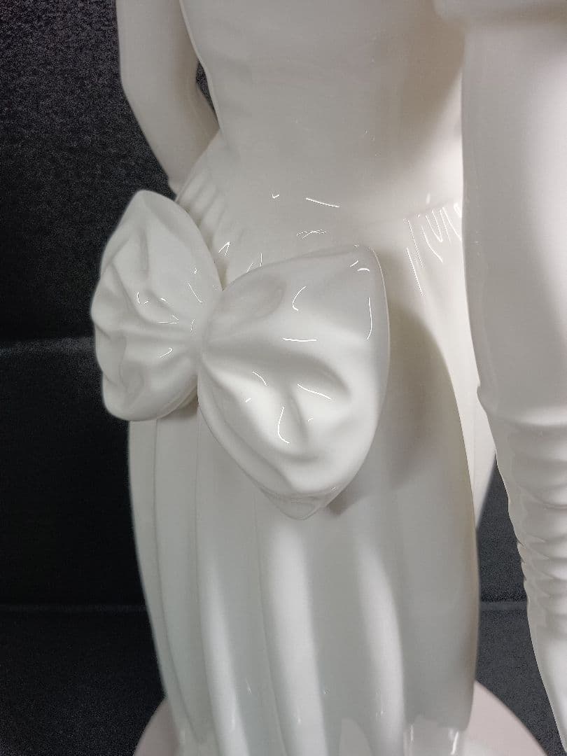 希少!! ノリタケ スタジオコレクション フィギュリン