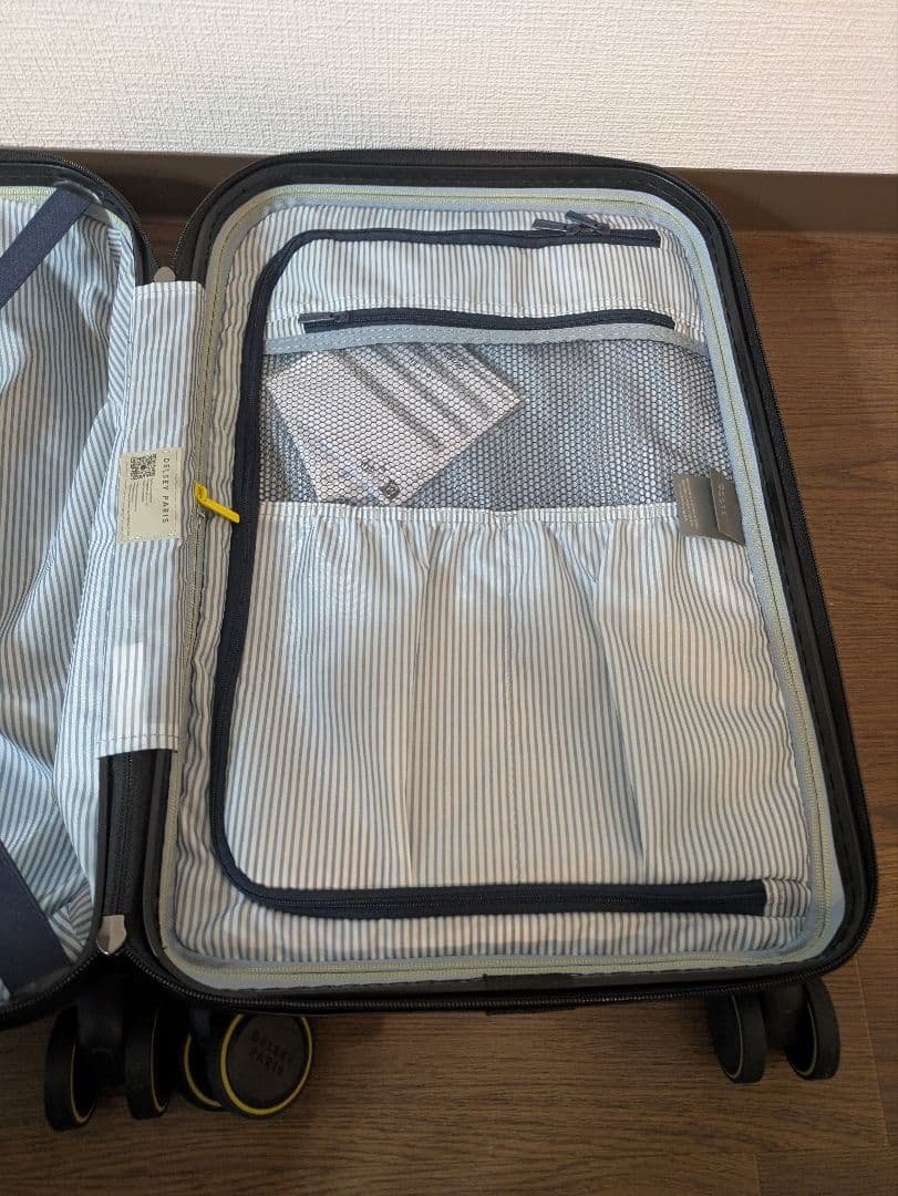 デルセー　スーツケース　機内持ち込みサイズ