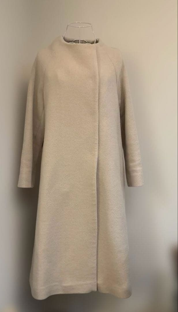 ストロベリーフィールズ⭐︎オフホワイト⭐︎ノーカラーコート⭐︎