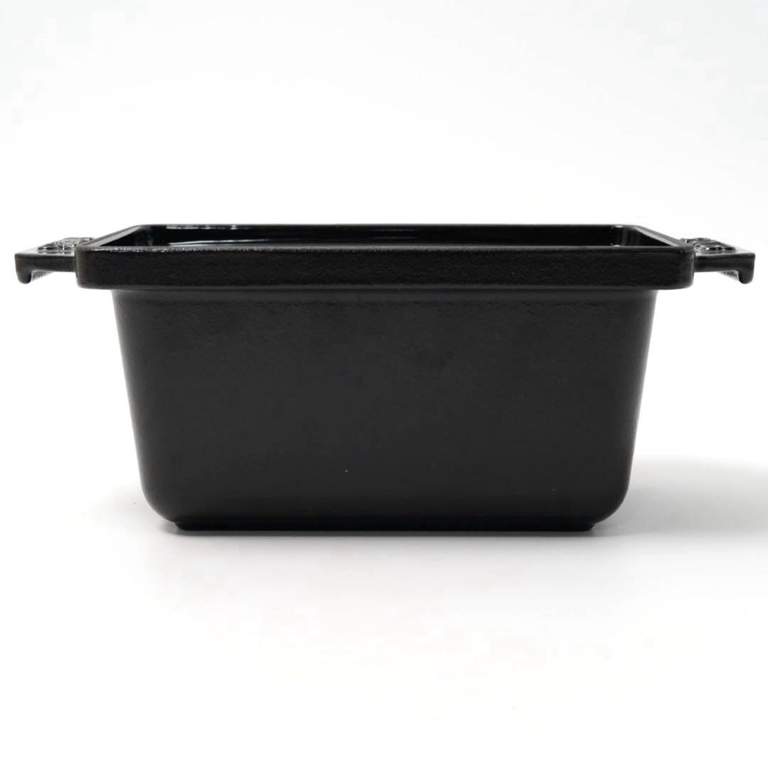 【新品】ストウブ staub ハーフテリーヌ　ブラック