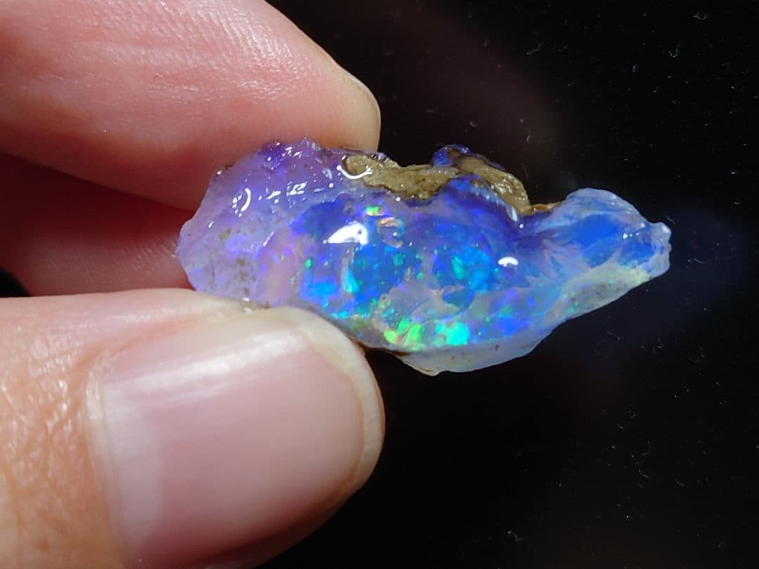 オパール　原石　ウェロ産　鉱物　標本　原石　プレシャス　チョーク