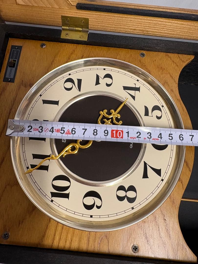 木枠のセイコー製クォーツ 振り子（壁掛け）