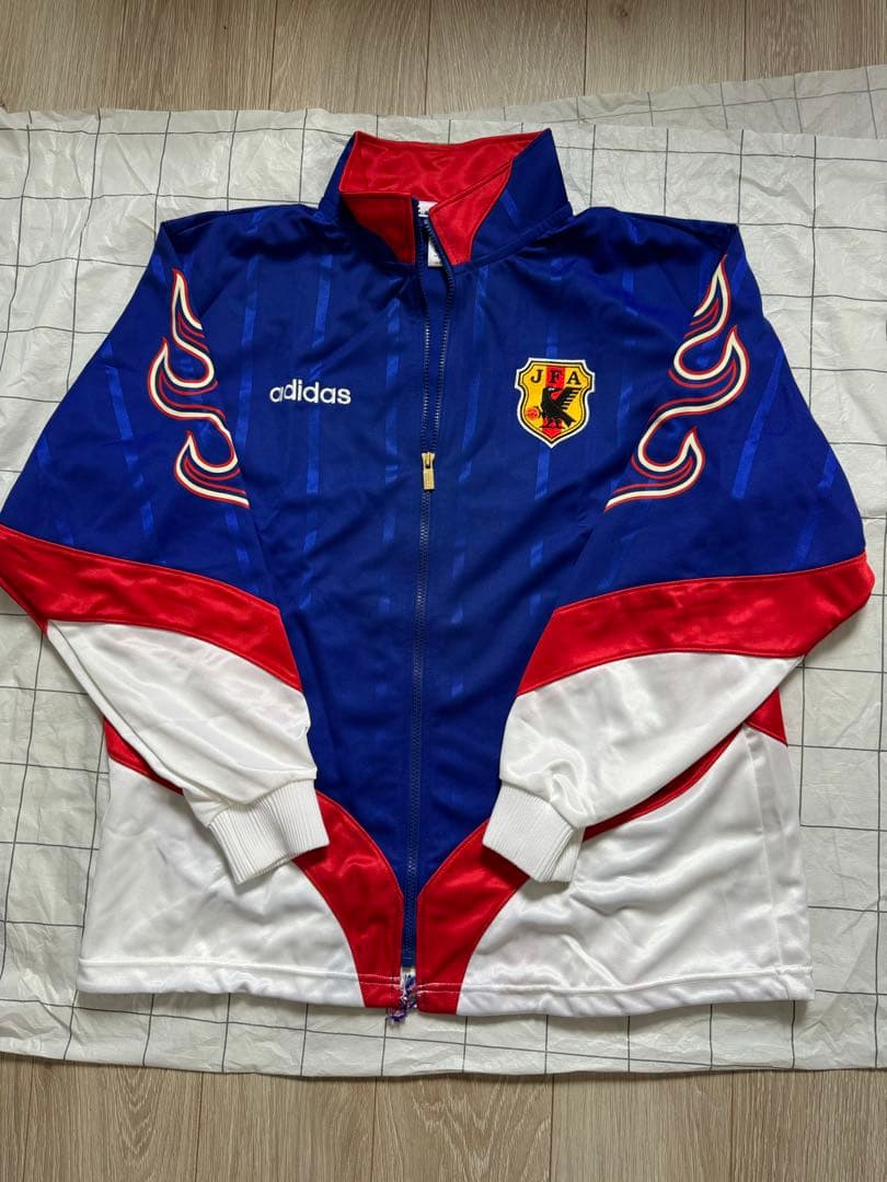 超激レア　サッカー日本代表　炎　トラックジャケット　デッドストック　新品未使用品