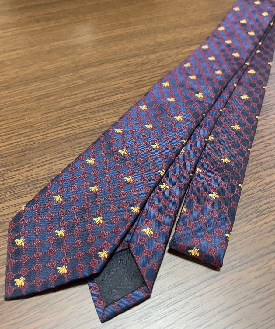 極美品 GUCCI ネクタイ GG柄 ビー総柄 ジャガード