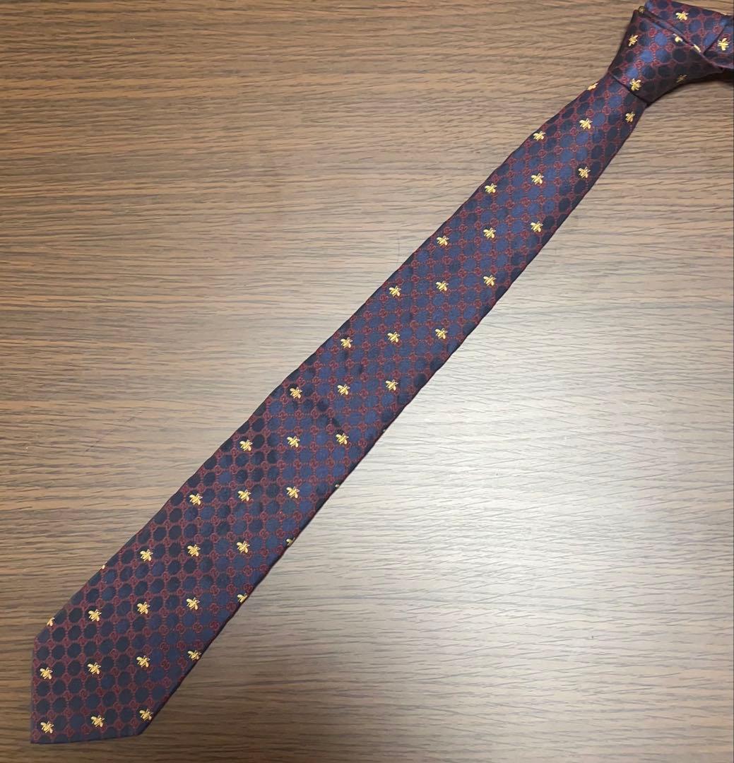 極美品 GUCCI ネクタイ GG柄 ビー総柄 ジャガード