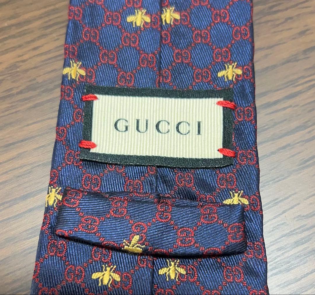 極美品 GUCCI ネクタイ GG柄 ビー総柄 ジャガード