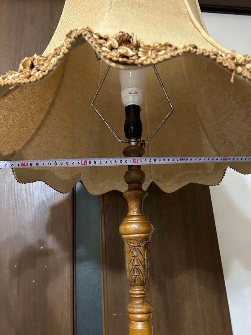 イギリス アンティーク 木製フロアランプ フロアライト　スタンドライト　シェード